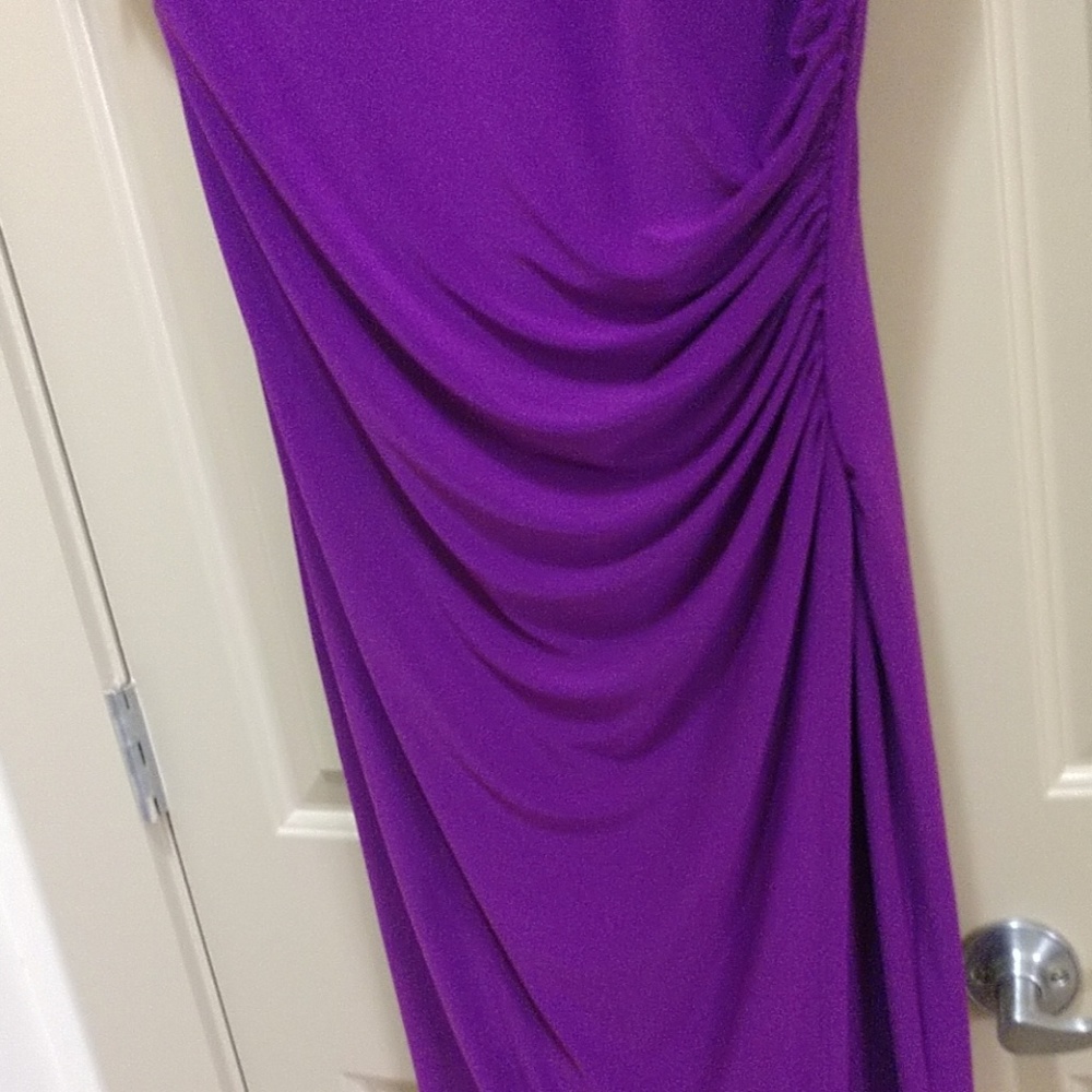 DONATING SOON Cocktail Dress - Picture 2 of 3